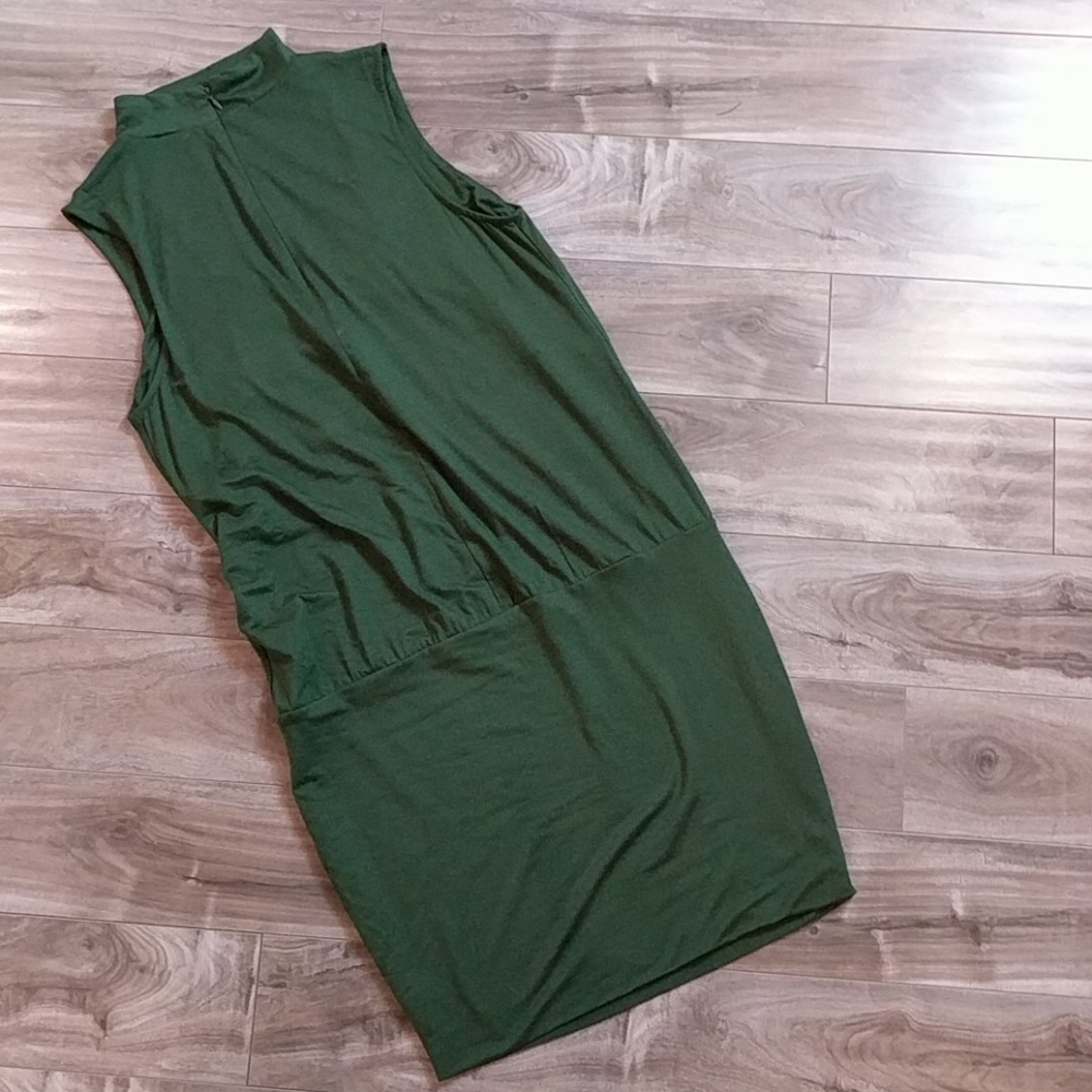 Sleeveless Dress 5 items for $20❤️ - Picture 3 of 5